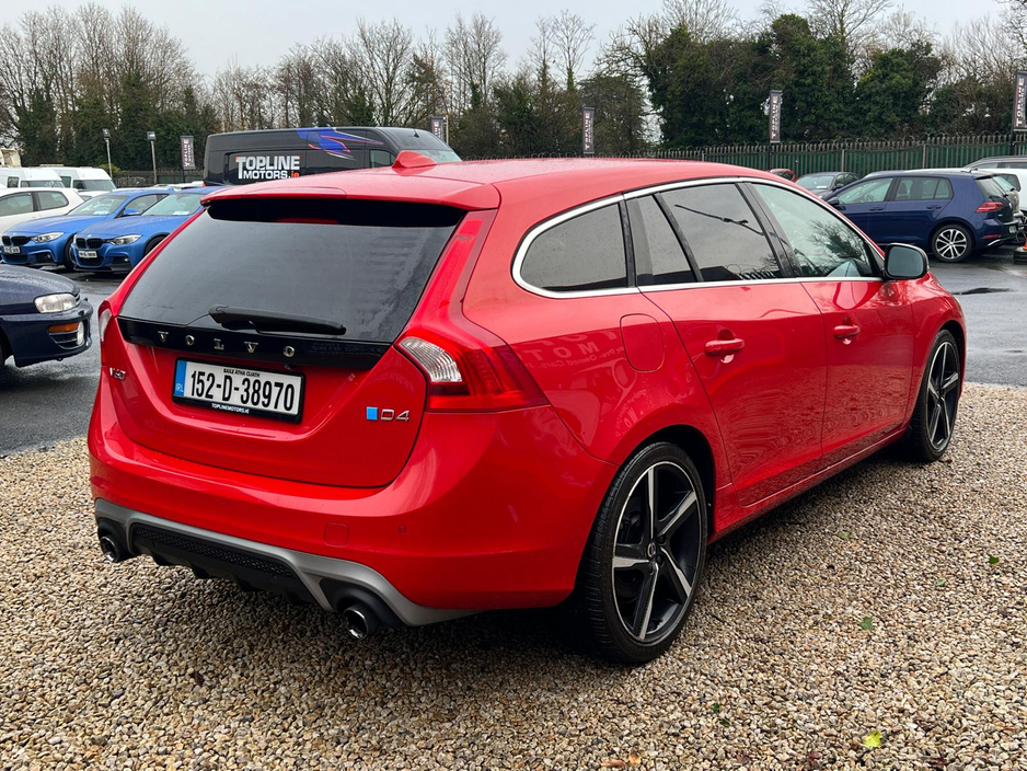 2015 Volvo V60 - image 6