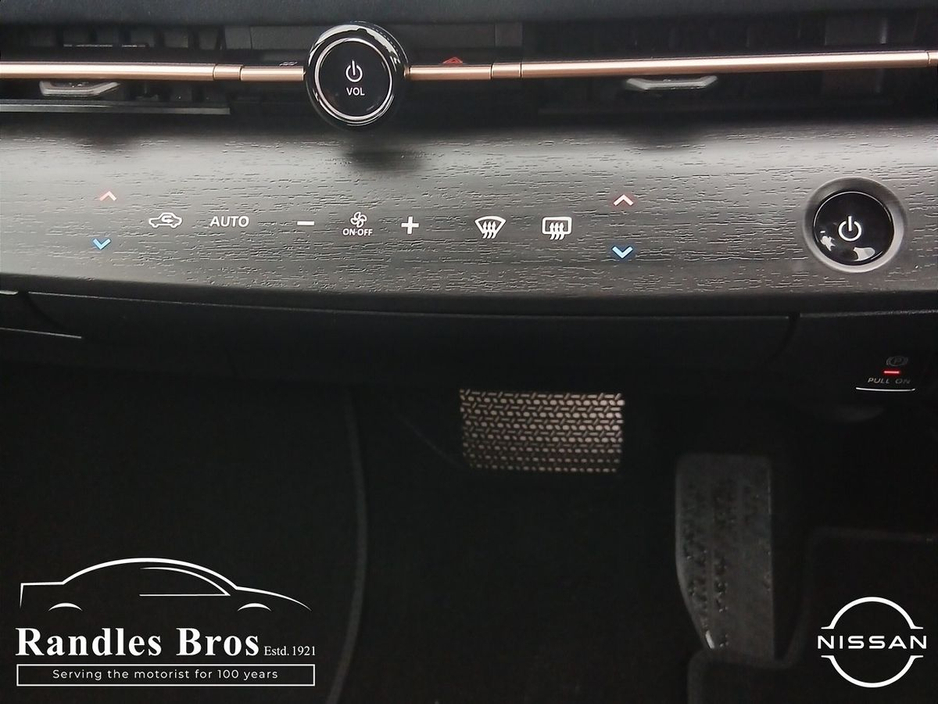 2023 Nissan Ariya - image 18