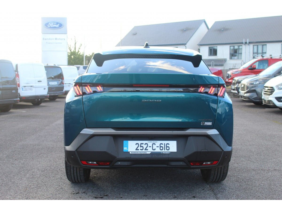 2025 Peugeot 3008 1.2 MHEV 145bhp eDCS6 Allure €41,950