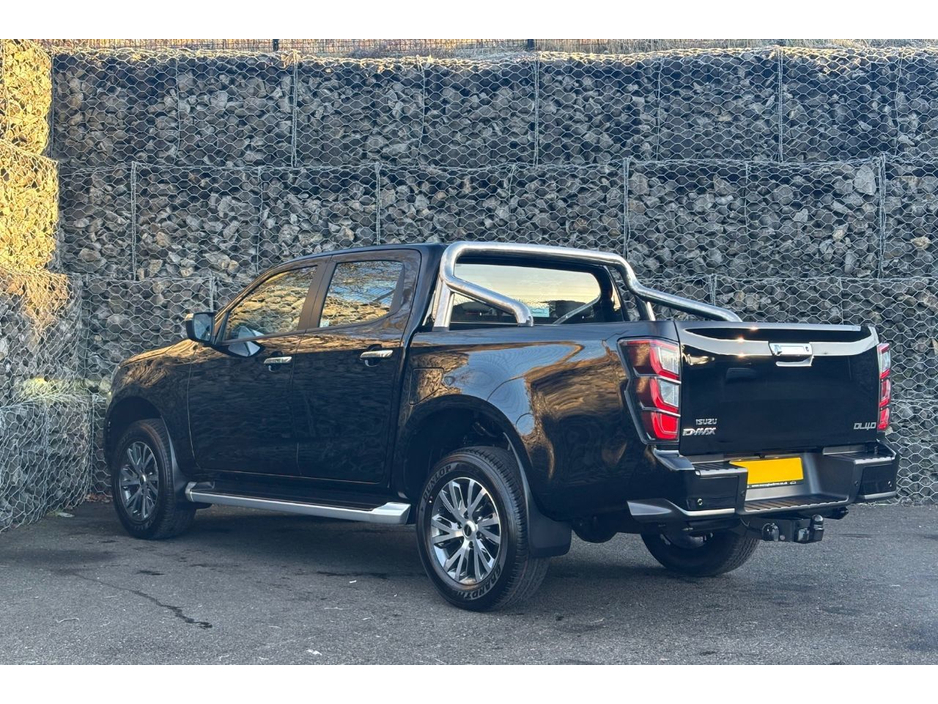 2025 Isuzu D-MAX DL40 DCB €45,513