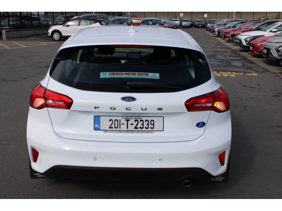 2020 Ford Focus - image 4