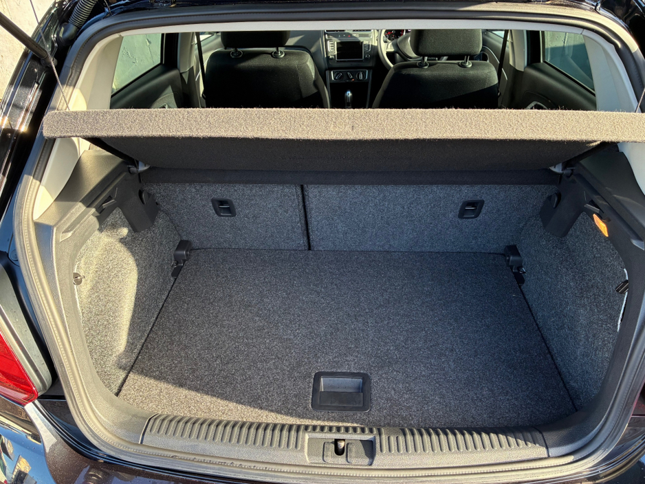 2016 Volkswagen Polo 1.2i TSI Petrol Automatic Comfortline €13,500