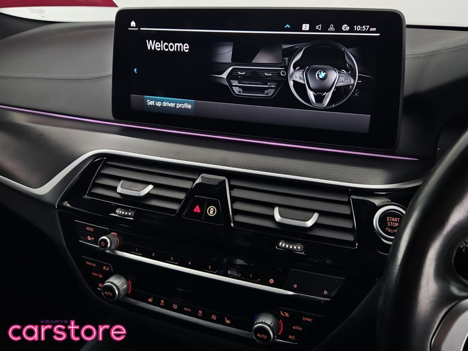 2022 BMW 5 Series 530 E M Sport Auto 530 e M Sport 530 e eDrive 12kWh PHEV 292 109BHP /80kw Auto Start/Stop