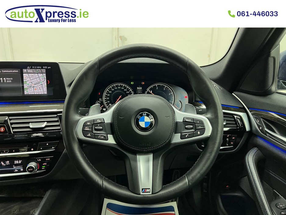 2018 BMW 5 Series - image 33