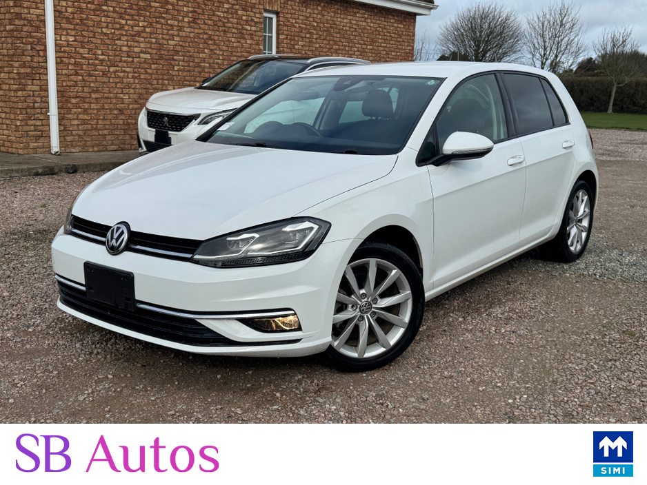 2018 Volkswagen Golf - image 2