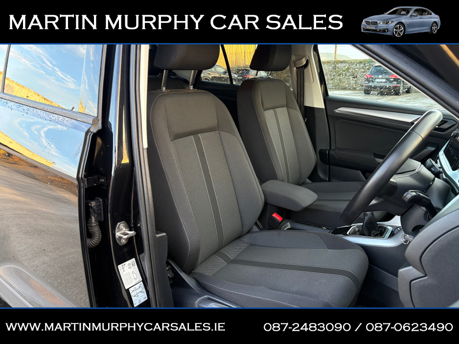 2024 Volkswagen T-Roc - image 14