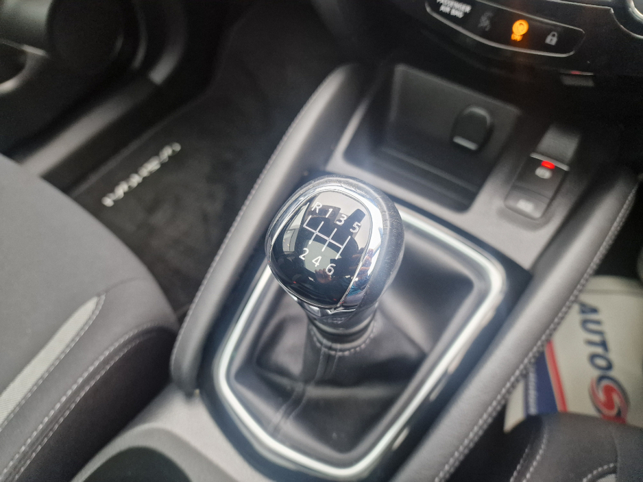 2021 Nissan Qashqai - image 9