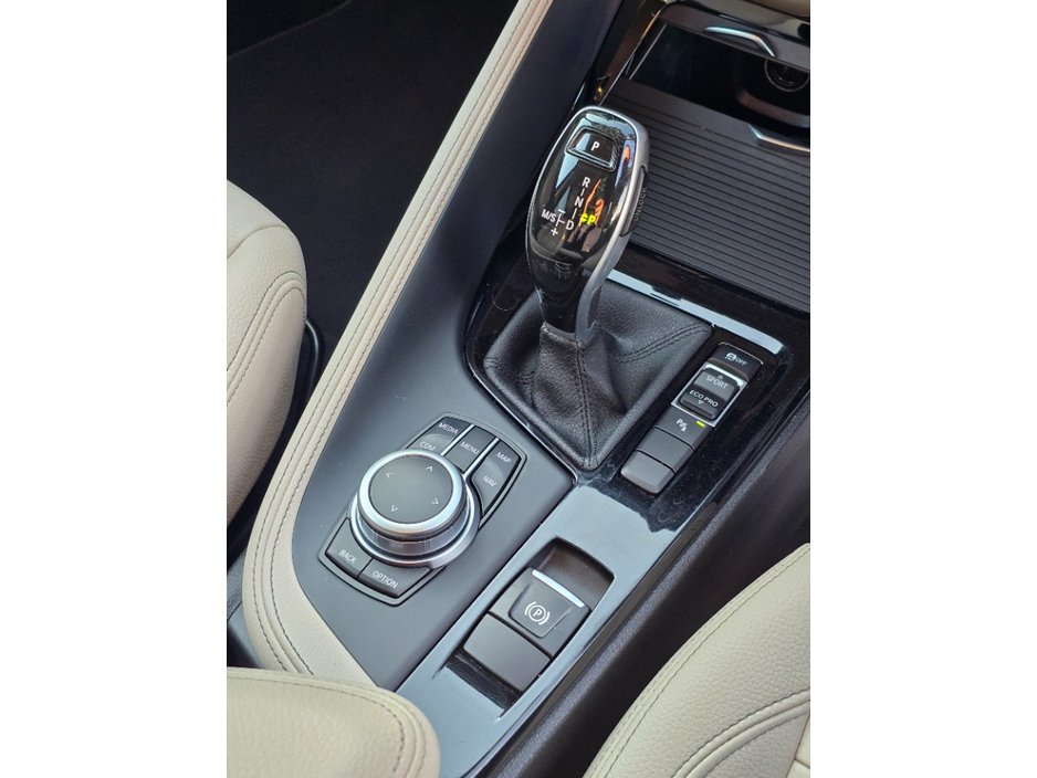 2020 BMW X1 - image 12