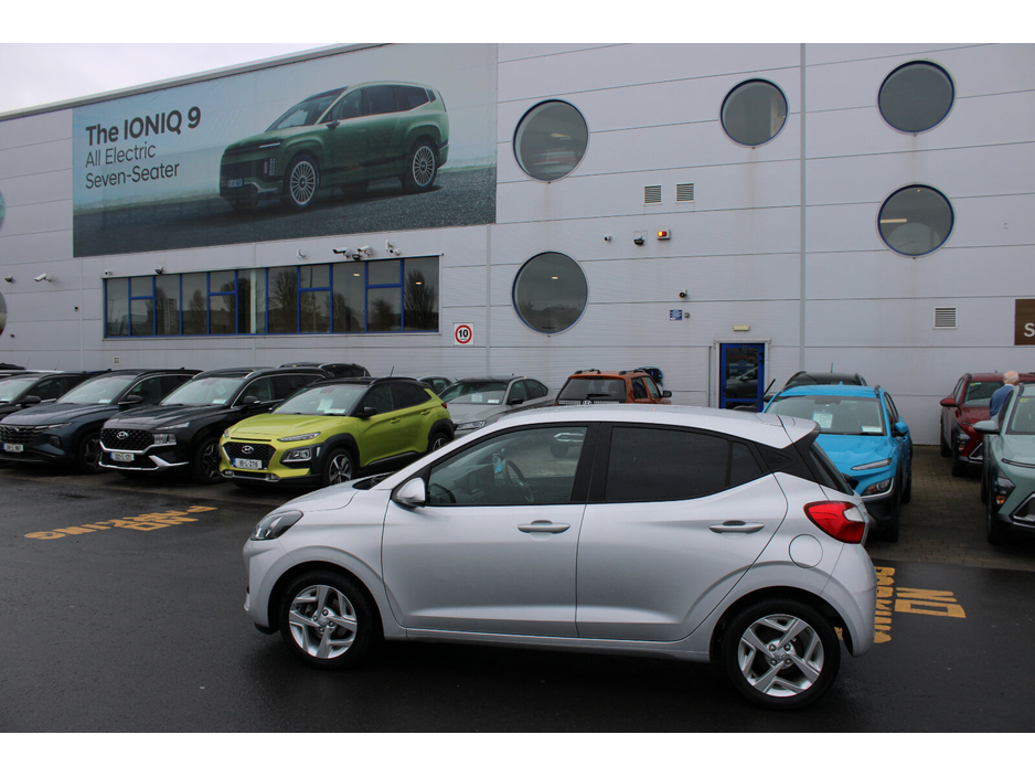 2023 Hyundai i10 i10 Deluxe Plus €17,950