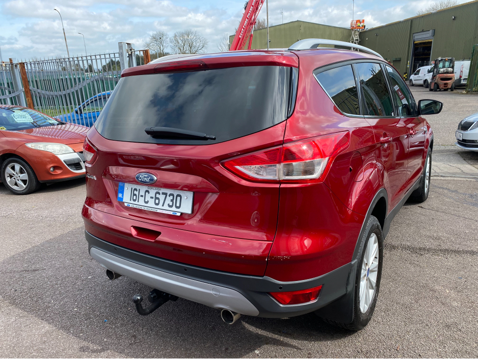 2016 Ford Kuga - image 5