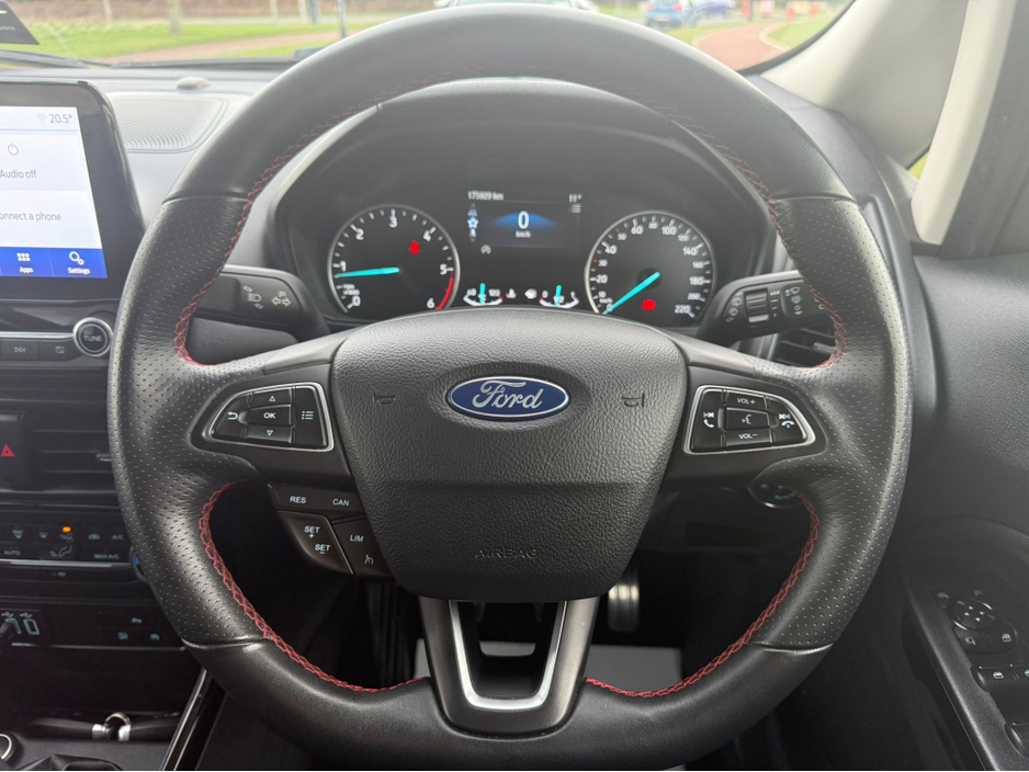 2019 Ford Ecosport - image 13