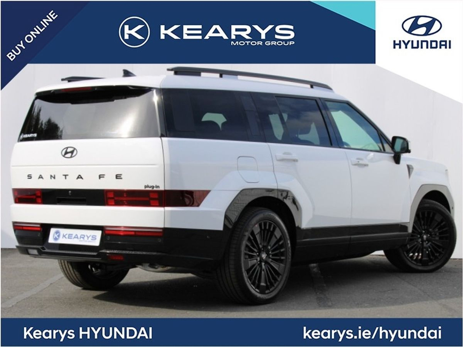 2025 Hyundai Santa Fe - image 2