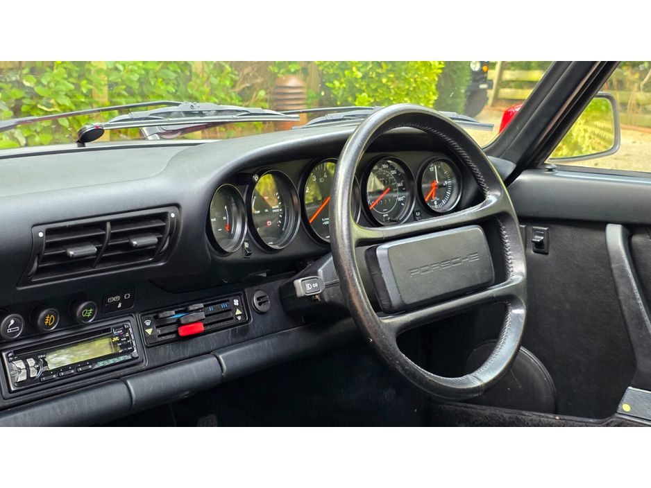 1987 Porsche 911 - image 8