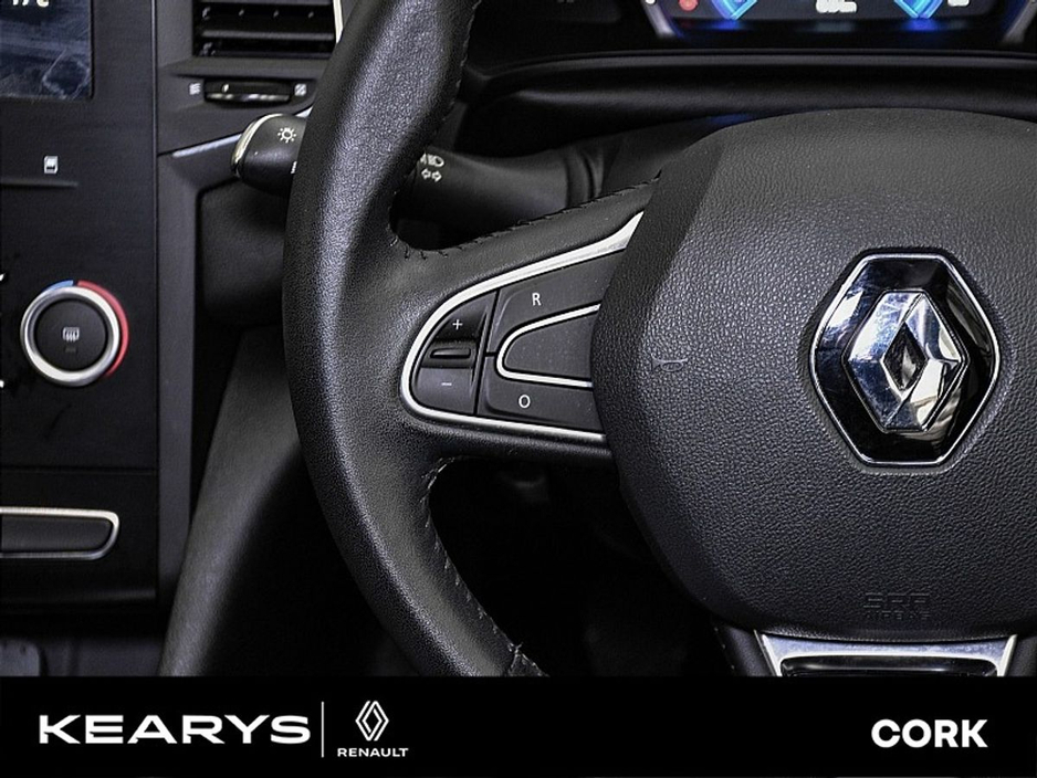 2018 Renault Megane - image 17