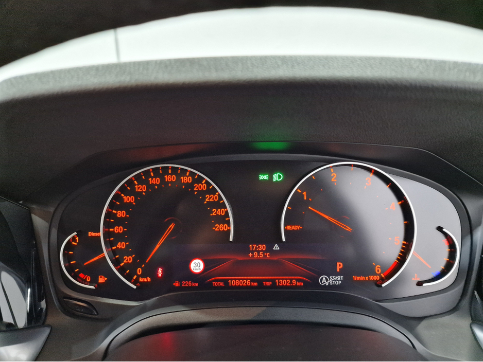 2019 BMW 3 Series 320D G20 SPORT AUTOMATIC **ORIGINAL IRISH CAR / LOW MILEAGE / 18" ALLOYS / APPLE CARPLAY / CRUISE CONTROL / FULL BLACK LEATHER / HEATED SEATS / SAT NAV / REVERSE CAMERA / FULL BMW SERVICE RECORD** €27,900