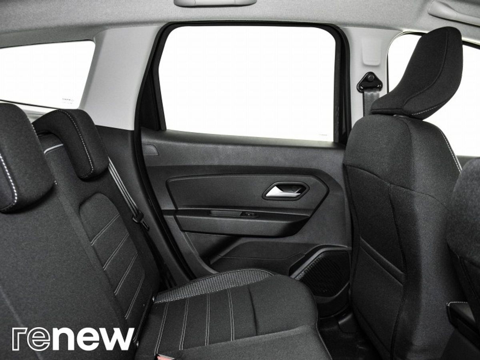 2023 Dacia Duster - image 13