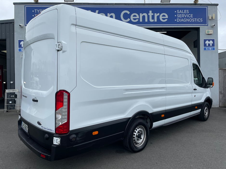2024 Ford Transit - image 4