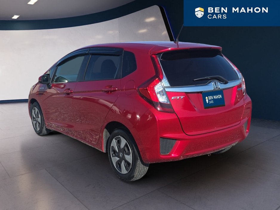 2017 Honda Fit - image 3