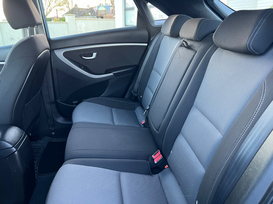 2016 Hyundai i30 1.6 Diesel Deluxe €10,950