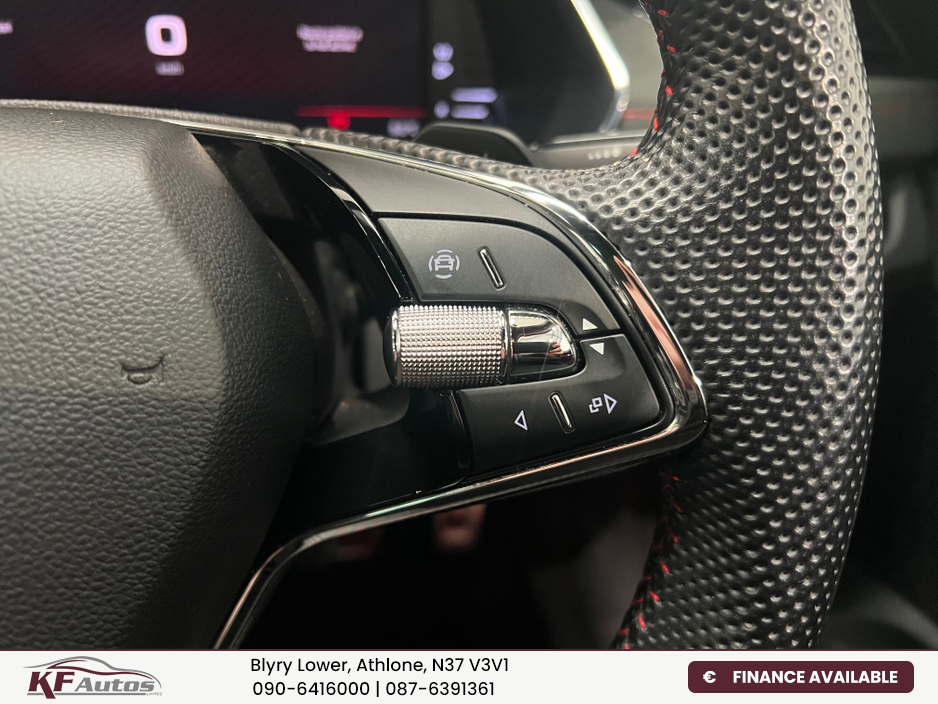 2023 Skoda Octavia - image 26