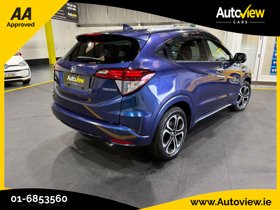 2017 Honda Vezel - image 10