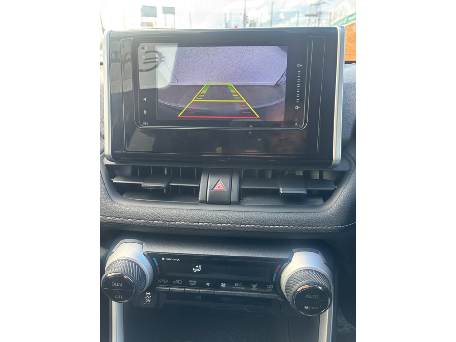 2024 Toyota Rav4 - image 15