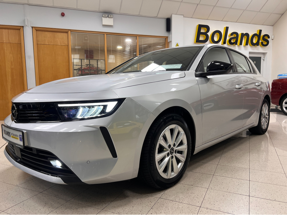 2024 Opel Astra - image 14