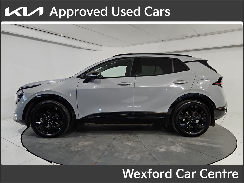 2024 Kia Sportage Anniversary Edition Plug-in Hybrid €39,895