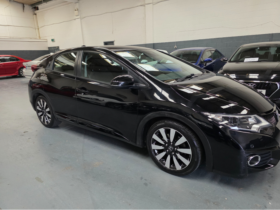 2016 Honda Civic - image 7