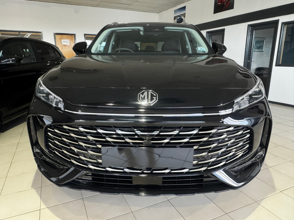 2025 MG HS - image 8