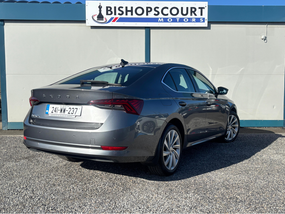 2024 Skoda Octavia - image 9