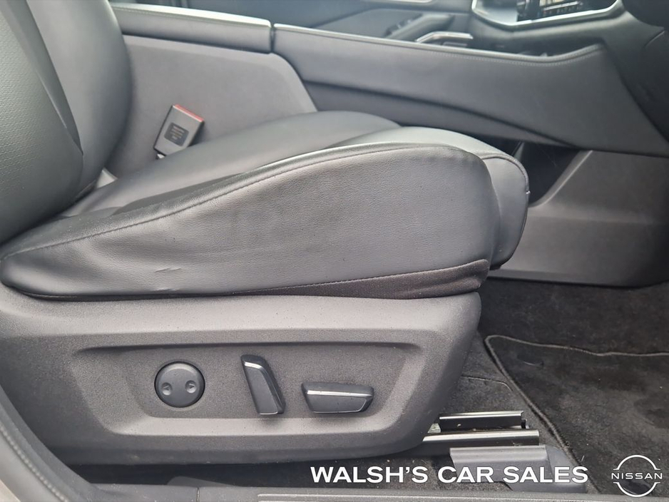 2023 Nissan X-Trail - image 35