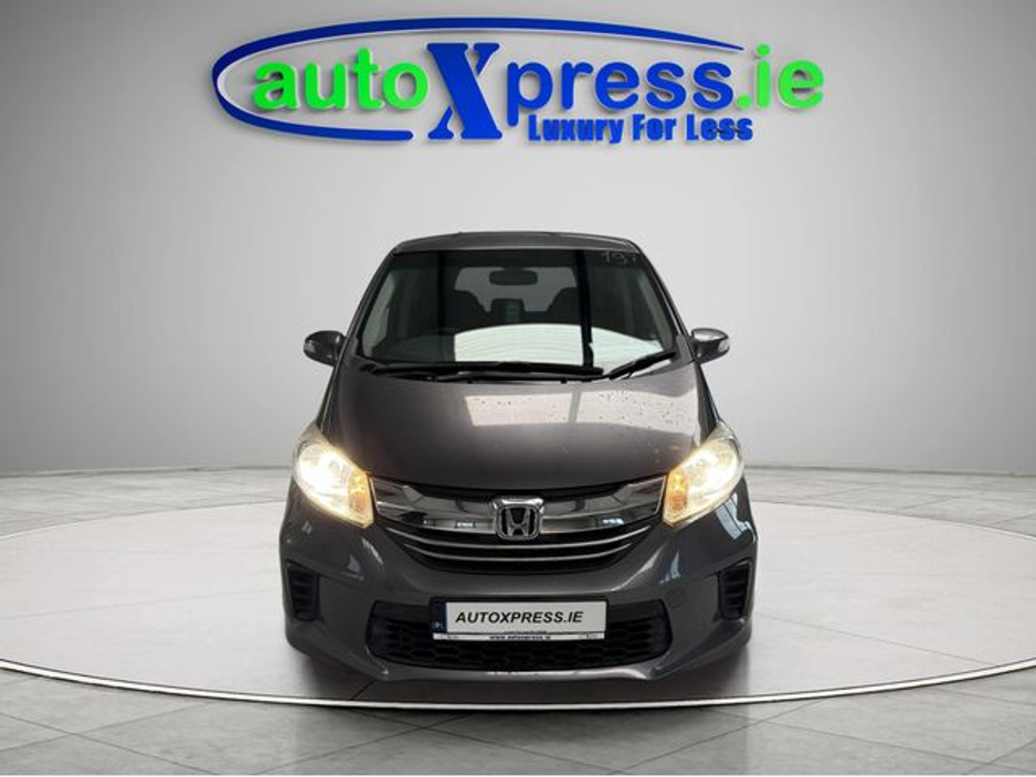 2016 Honda Freed 7 SEATER 1.5 Petrol Auto, Reversing camera €13,495