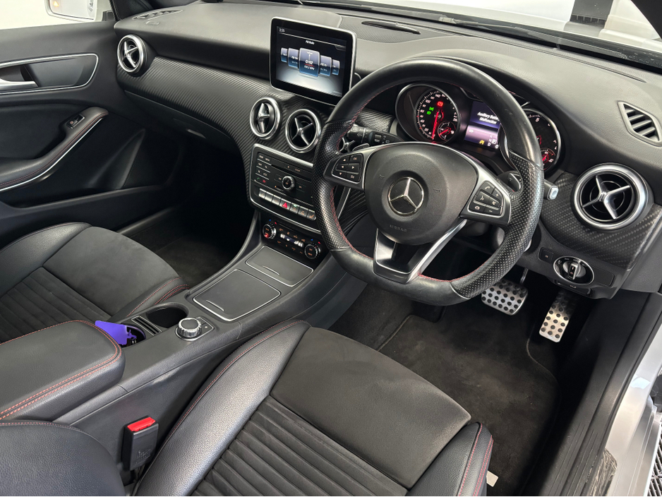 2016 Mercedes-Benz A Class - image 9