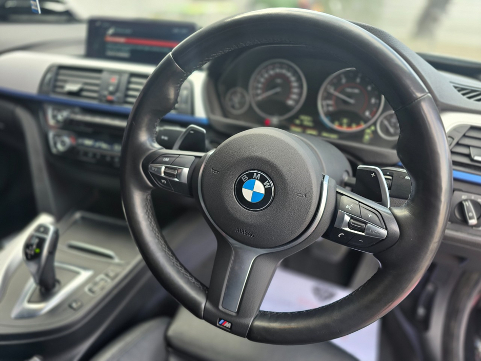 2020 BMW 4 Series - image 24