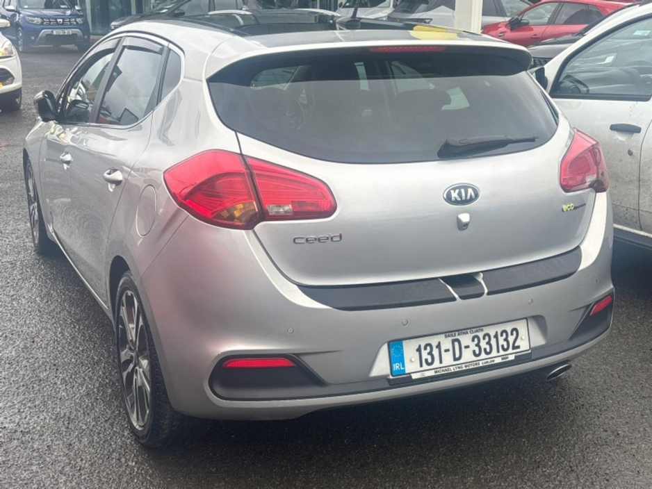 2013 Kia Ceed - image 3