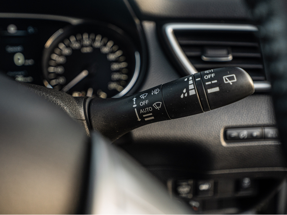 2016 Nissan X-Trail 162 X-Trail 1.6d 7-seater/FSH/High spec/1yr warran €15,888