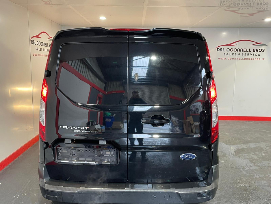 2021 Ford Transit Connect - image 8