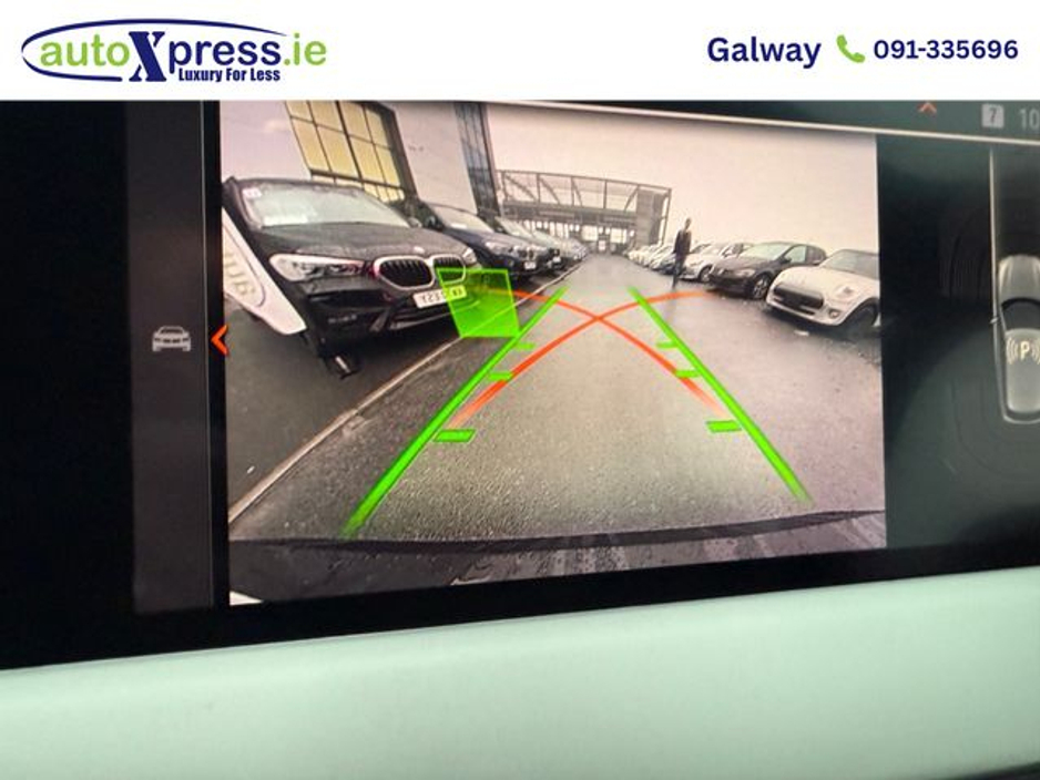 2020 BMW 1 Series - image 12