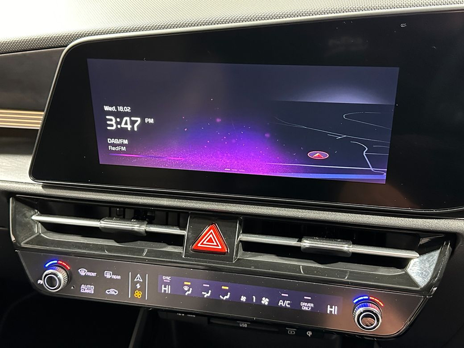 2023 Kia Niro - image 19