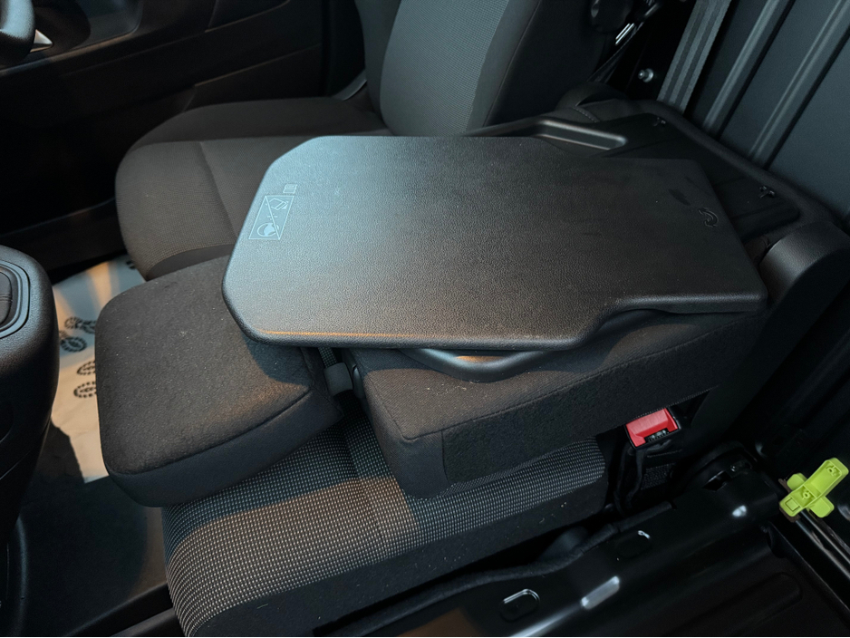 2025 Citroen Berlingo ENTERPRISE + BLUEHDI 100****Deposit Taken****