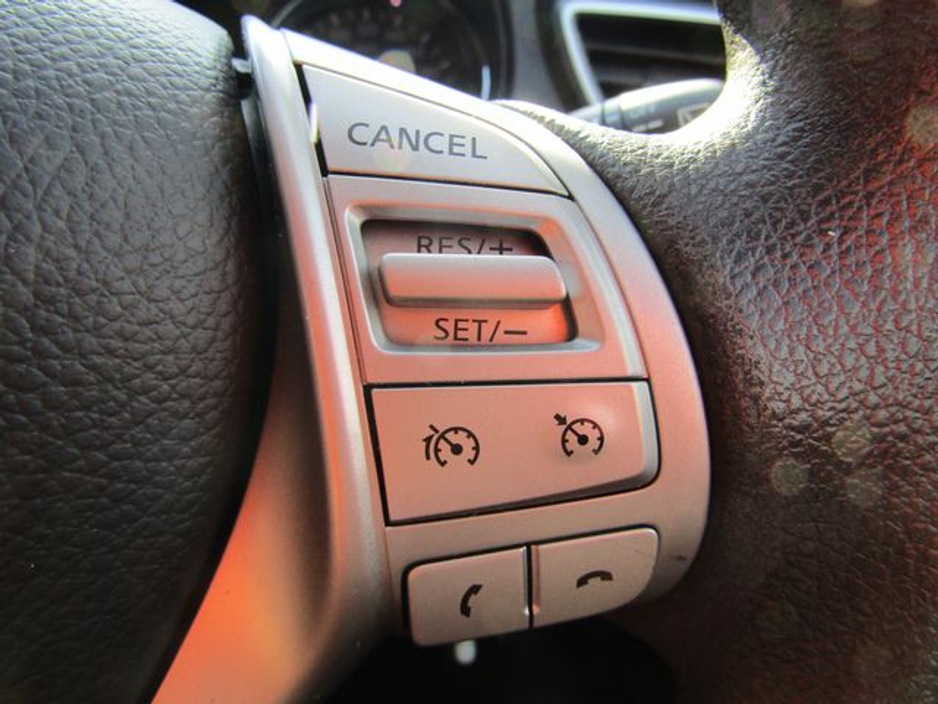 2016 Nissan Qashqai - image 27