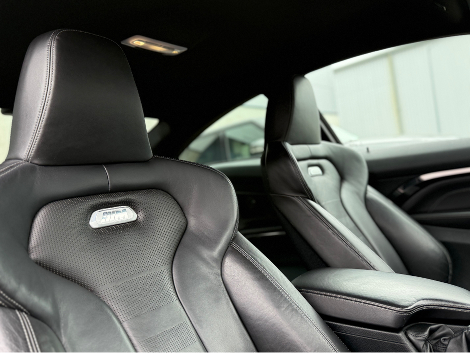 2015 BMW M4 - image 18