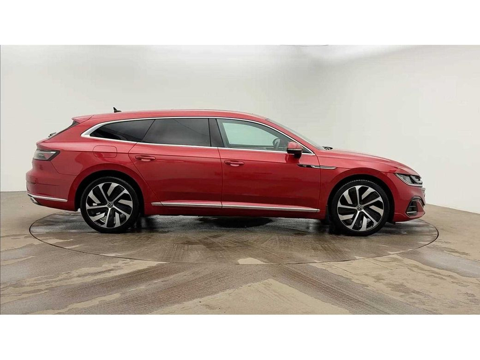 2021 Volkswagen Arteon - image 3