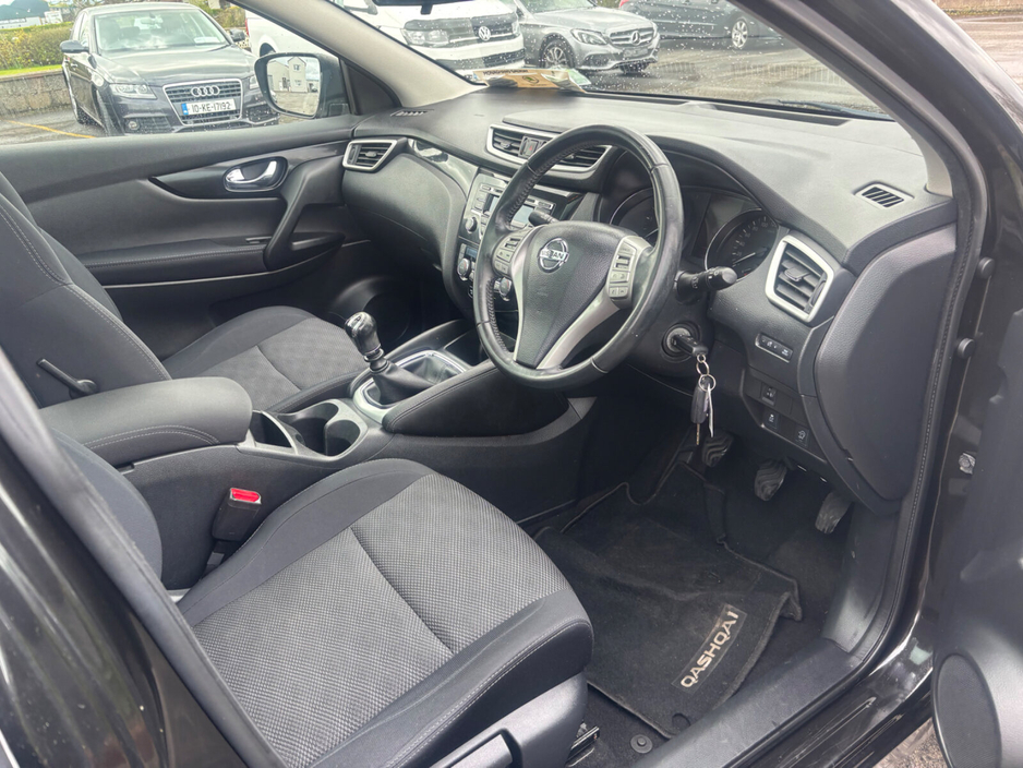 2016 Nissan Qashqai - image 11