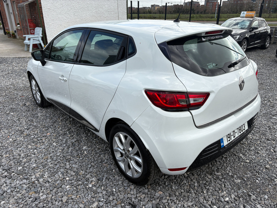 2019 Renault Clio - image 7