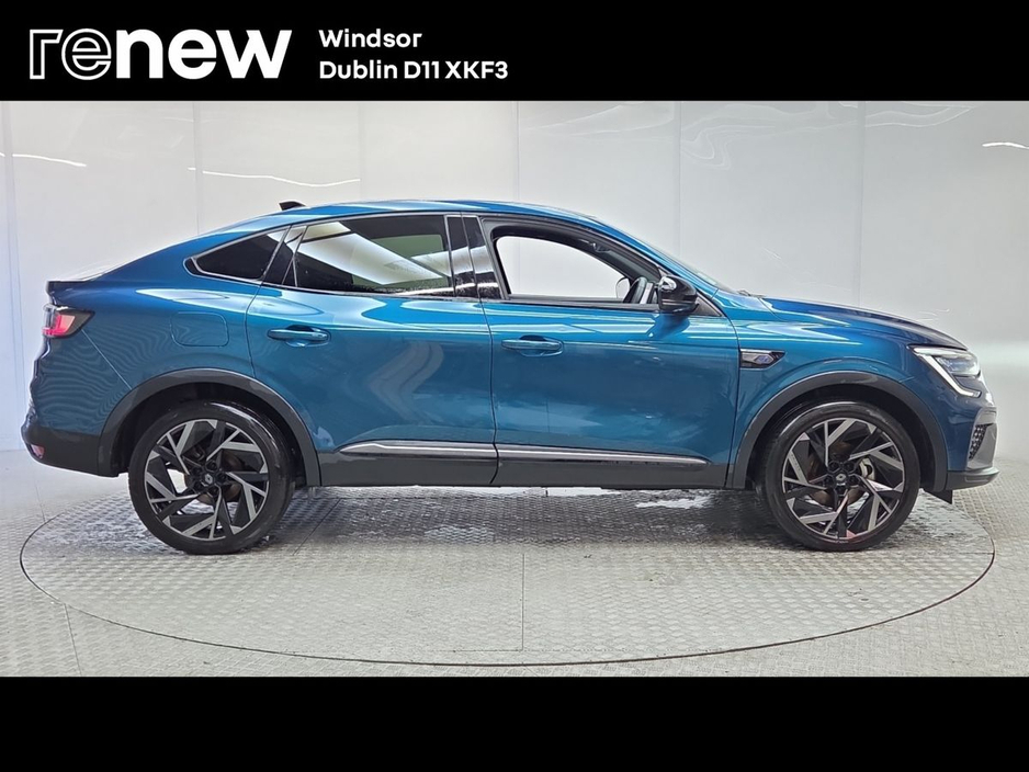 2024 Renault Arkana - image 7