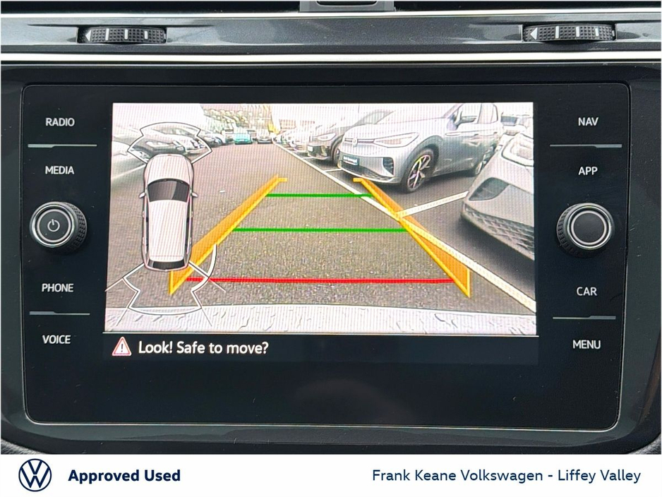 2023 Volkswagen Tiguan Allspace R-LINE AUTO 2.0 TDI 150HP *PLATINUM GREY* *7-SEATER* *SUNROOF* *CARPLAY & ANDROID AUTO* *REAR VIEW CAMERA* *PCP FINANCE AVAILABLE* €48,995