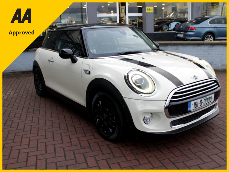 2019 MINI Cooper 1/5D COOPER SPORT EDITION WITH ONKLYB 79,000KM'S // WHAT A CAR // HEATED LEATER RECARO TYPE SEATS // WELL WOTH VIEWING // BUY WITH CONFIDENCE AA AND SIMI APPROVED DEALER 2026 // FINANCE ARRNAGED // €17,950