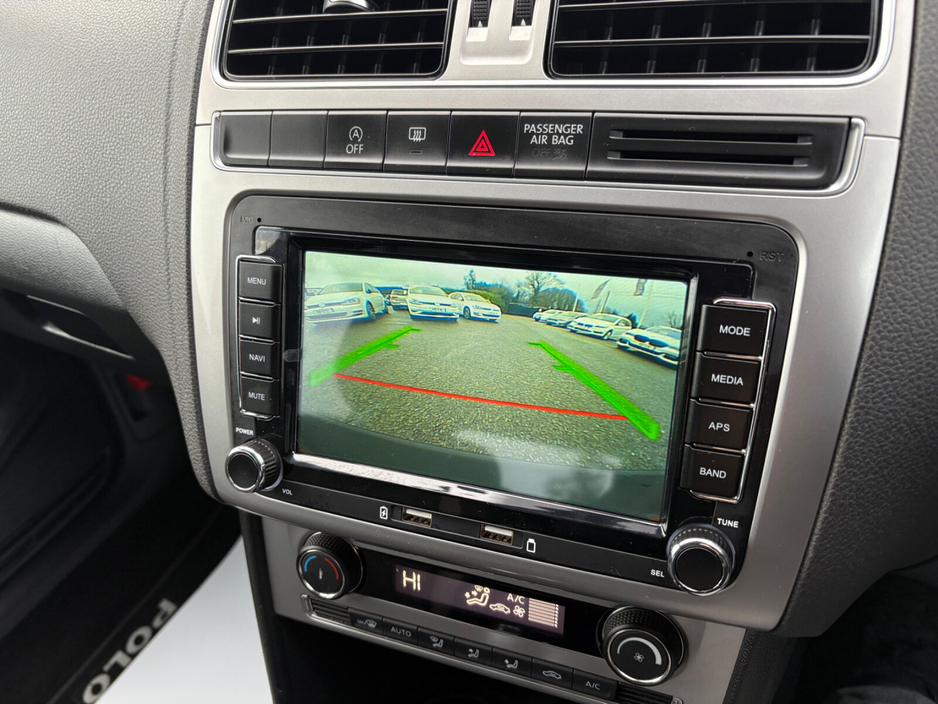 2016 Volkswagen Polo 1.2 TSI 5DR 90HP Crosspolo €12,900